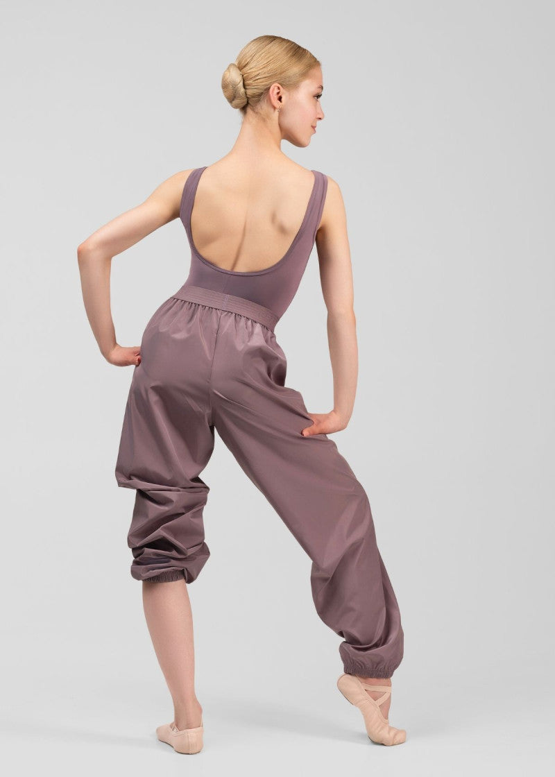 Ballet warm-up pants for dancers