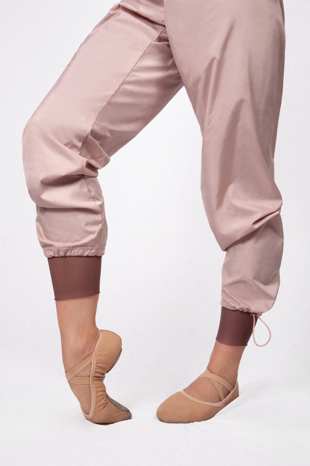 MOMENTUM Sauna Effect Ballet & Dance Unitard leg detail