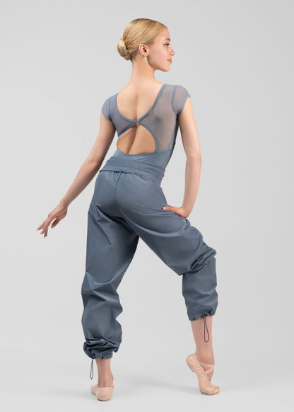 MOMENTUM warm-up pants for dance classes and rehearsals