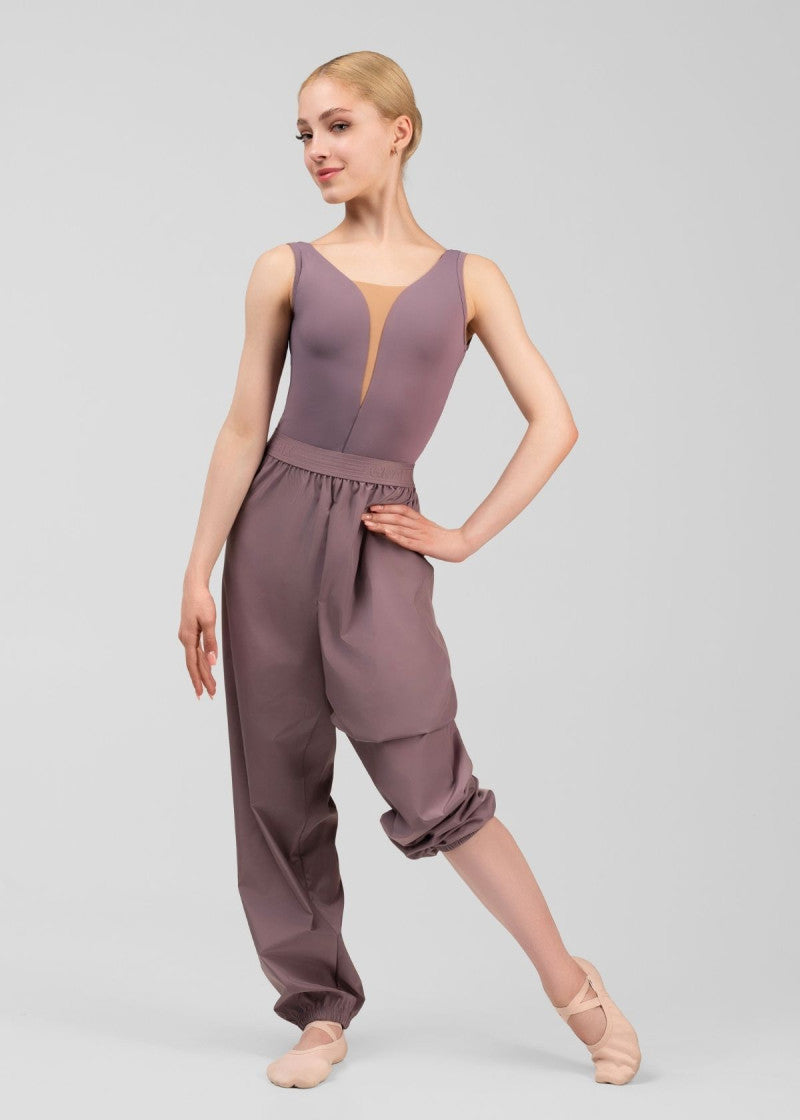 Pants with sauna effect for dance warm-ups