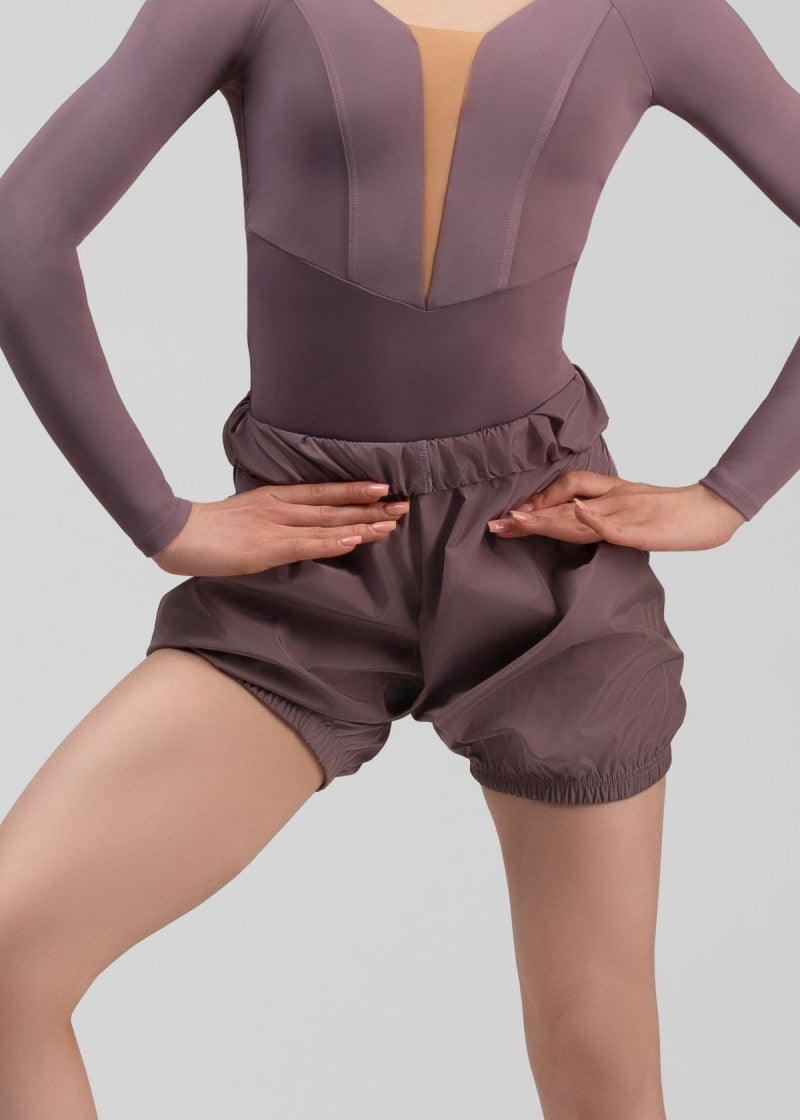 Sauna Effect Ballet & Dance Shorts elastic cuffs