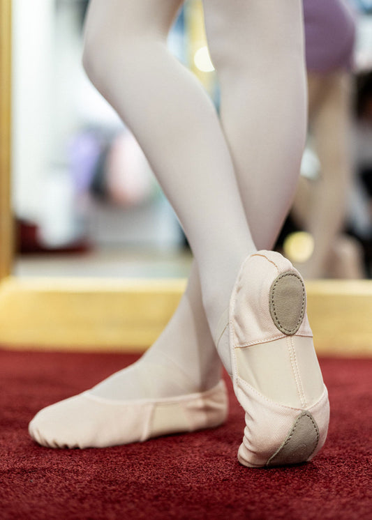 Stretch Ballet shoe ATTITUDE Advance